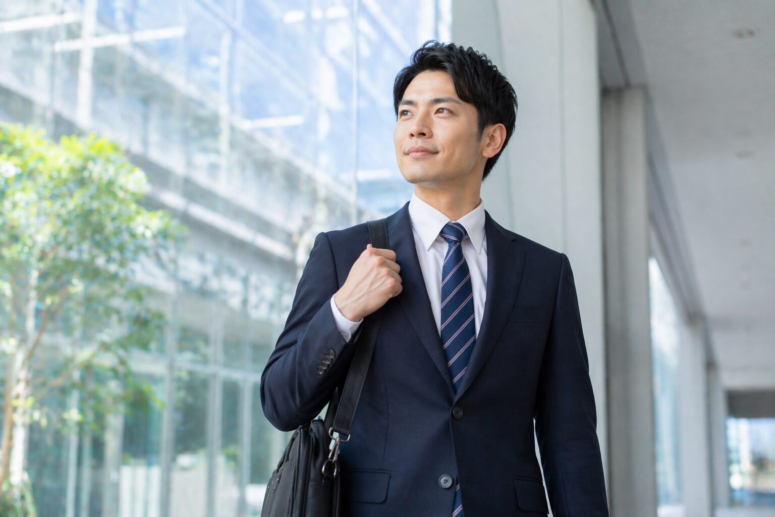 公務員から営業職に転職できる？元市役所15年の当事者が職種マップ・年収・ノルマ耐性を解説